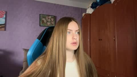 Erica online show from 04.27.26
