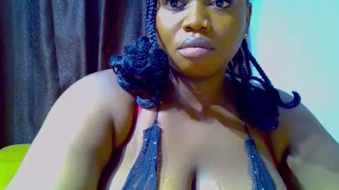 Snapshot of silky_caramel chatting on 09.16.25 Caramel online show from 09.16.25