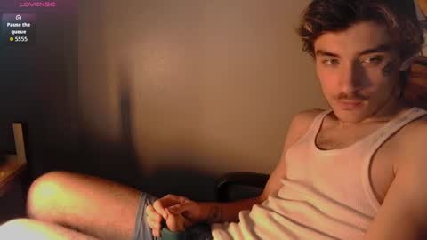 Snapshot of silly_cybin chatting on 09.26.25 cybin online show from 09.26.25