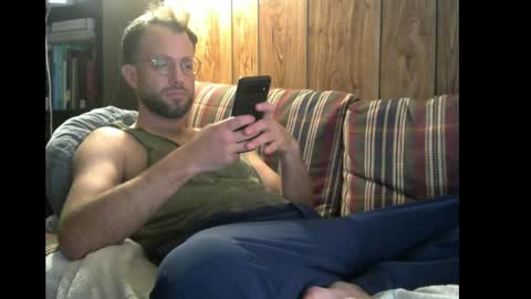 Snapshot of silu1027 chatting on 09.22.25 silu1027 online show from 09.22.25