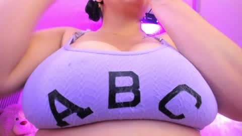 SIlvana  online show from 05.07.26