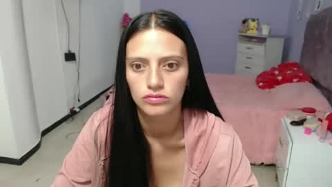 Snapshot of silvanaroberts_ chatting on 01.30.25 Rouse online show from 01.30.25