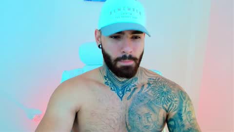 Snapshot of silvano_torrez chatting on 01.09.26 silavno online show from 01.09.26