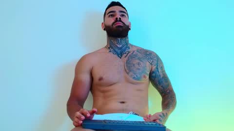 Snapshot of silvano_torrez chatting on 03.05.26 silavno online show from 03.05.26