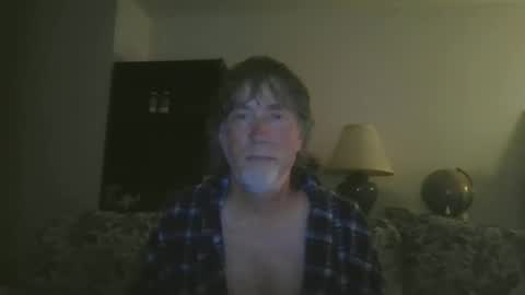 Snapshot of silverfunfox chatting on 06.05.26 silverfunfox online show from 06.05.26