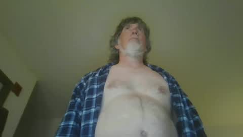 Snapshot of silverfunfox chatting on 06.18.26 silverfunfox online show from 06.18.26