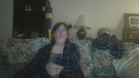 Snapshot of silverfunfox chatting on 06.25.26 silverfunfox online show from 06.25.26