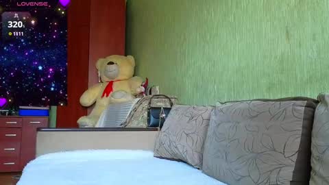 miss Anna online show from 02.02.25
