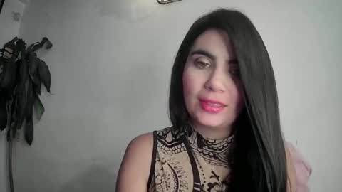 Snapshot of silviecollins chatting on 02.17.25 Silvie online show from 02.17.25