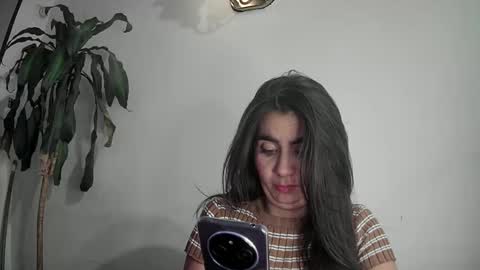 Snapshot of silviecollins chatting on 02.24.25 Silvie online show from 02.24.25