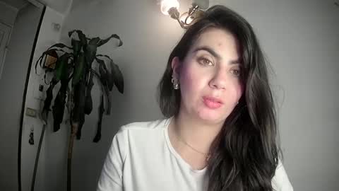 Snapshot of silviecollins chatting on 03.05.25 Silvie online show from 03.05.25