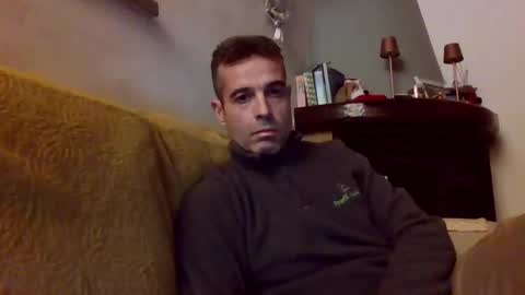 Snapshot of simmeturbate chatting on 01.03.25 Italiandaddyitalydickassbottomassholecomshowmasturbatenudeboyitalyatleticcutemuscolarhardcockdickboy online show from 01.03.25
