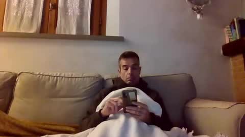 Snapshot of simmeturbate chatting on 01.15.25 Italiandaddyitalydickassbottomassholecomshowmasturbatenudeboyitalyatleticcutemuscolarhardcockdickboy online show from 01.15.25