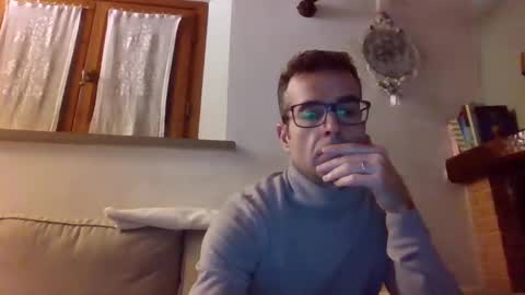 Snapshot of simmeturbate chatting on 01.25.25 Italiandaddyitalydickassbottomassholecomshowmasturbatenudeboyitalyatleticcutemuscolarhardcockdickboy online show from 01.25.25