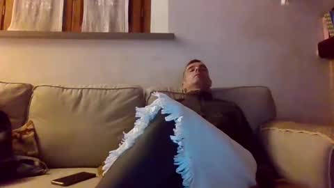 Snapshot of simmeturbate chatting on 01.29.25 Italiandaddyitalydickassbottomassholecomshowmasturbatenudeboyitalyatleticcutemuscolarhardcockdickboy online show from 01.29.25