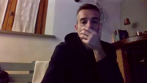 Snapshot of simmeturbate chatting on 02.10.25 Italiandaddyitalydickassbottomassholecomshowmasturbatenudeboyitalyatleticcutemuscolarhardcockdickboy online show from 02.10.25