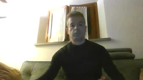 Snapshot of simmeturbate chatting on 09.13.25 Italiandaddyitalydickassbottomassholecomshowmasturbatenudeboyitalyatleticcutemuscolarhardcockdickboy online show from 09.13.25