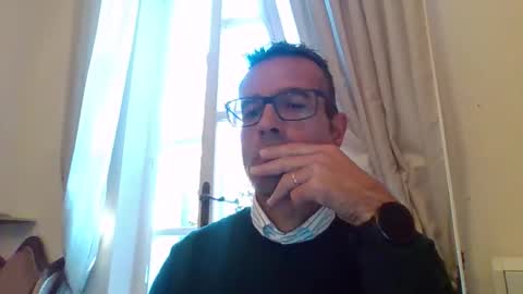 Snapshot of simmeturbate chatting on 10.16.25 Italiandaddyitalydickassbottomassholecomshowmasturbatenudeboyitalyatleticcutemuscolarhardcockdickboy online show from 10.16.25