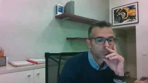 Snapshot of simmeturbate chatting on 11.07.25 Italiandaddyitalydickassbottomassholecomshowmasturbatenudeboyitalyatleticcutemuscolarhardcockdickboy online show from 11.07.25