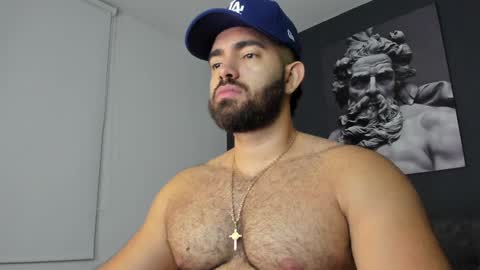 simon_leon01 online show from 02.26.25