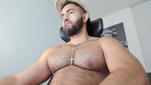 simon_leon01 online show from 06.17.26