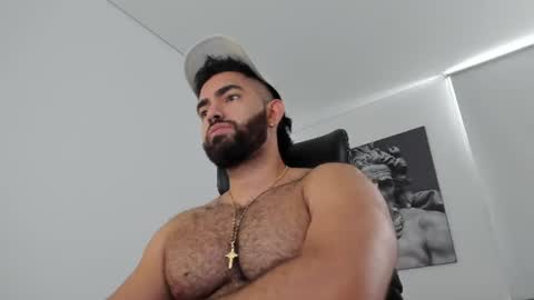 simon_leon01 online show from 06.24.26