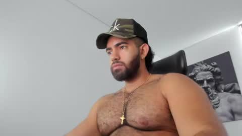 simon_leon01 online show from 07.11.26