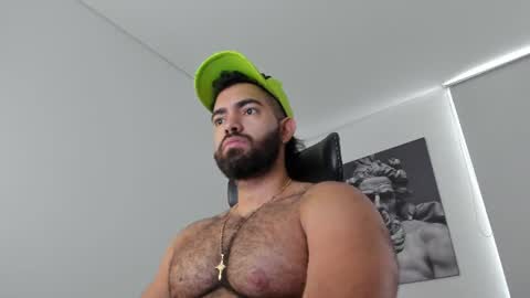 simon_leon01 online show from 07.24.26