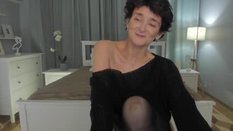 Simona  online show from 02.08.25