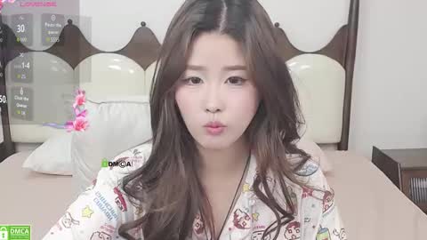 simonastephanie online show from 11.14.25