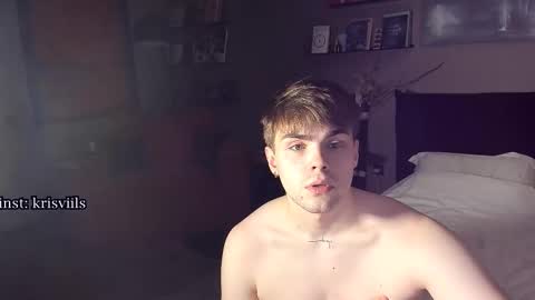 Snapshot of simonwnl chatting on 10.02.25 Simon online show from 10.02.25