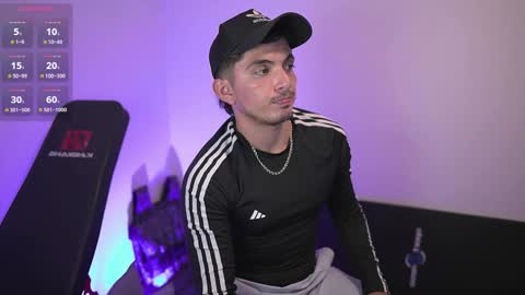 Snapshot of simoon_01 chatting on 02.04.25 SIMOON online show from 02.04.25