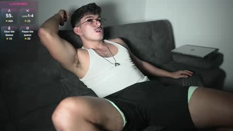 Snapshot of simoon_01 chatting on 10.23.25 SIMOON online show from 10.23.25