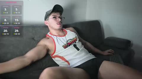 Snapshot of simoon_01 chatting on 11.07.25 SIMOON online show from 11.07.25