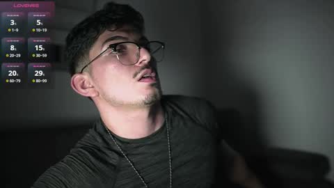 Snapshot of simoon_01 chatting on 11.09.25 SIMOON online show from 11.09.25