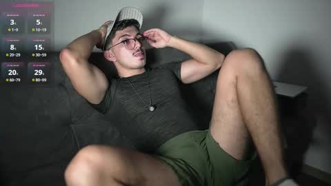 Snapshot of simoon_01 chatting on 11.19.25 SIMOON online show from 11.19.25