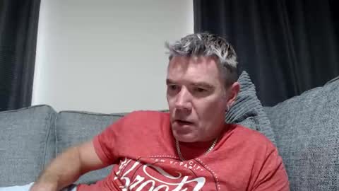 Snapshot of simplelife0 chatting on 10.21.25 Ricky online show from 10.21.25