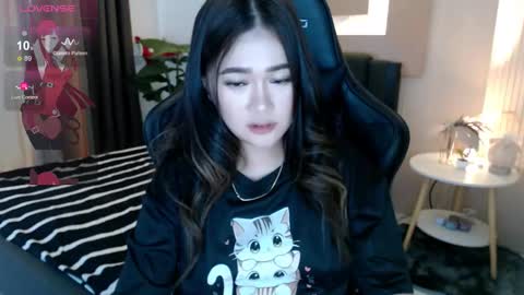 Adrianna Fowler online show from 11.11.25