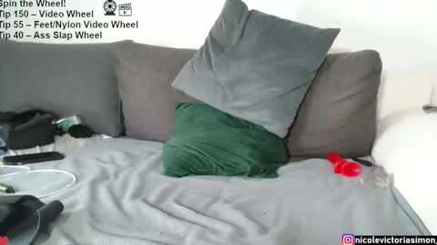 Snapshot of simsibaby chatting on 09.25.25 Simsi online show from 09.25.25