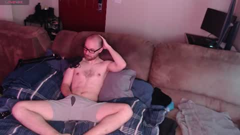 Husky Dad online show from 06.09.26
