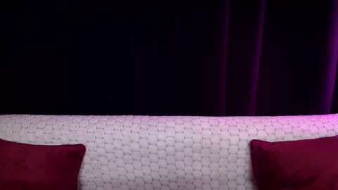 Snapshot of sindiwatsoon chatting on 01.15.25 Sindi online show from 01.15.25