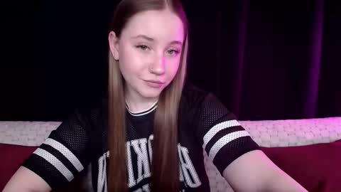 Snapshot of sindiwatsoon chatting on 01.18.25 Sindi online show from 01.18.25