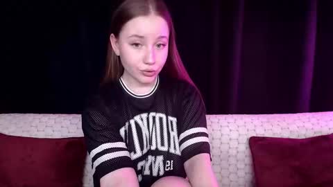 Snapshot of sindiwatsoon chatting on 01.18.25 Sindi online show from 01.18.25