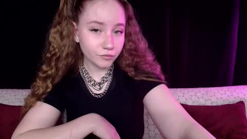 Snapshot of sindiwatsoon chatting on 01.19.25 Sindi online show from 01.19.25