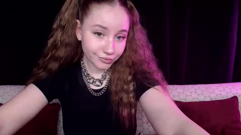 Snapshot of sindiwatsoon chatting on 01.19.25 Sindi online show from 01.19.25