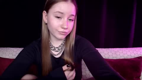 Snapshot of sindiwatsoon chatting on 01.22.25 Sindi online show from 01.22.25