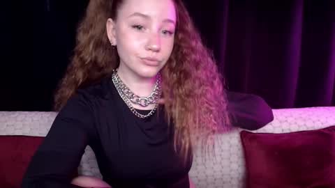 Snapshot of sindiwatsoon chatting on 02.13.25 Sindi online show from 02.13.25