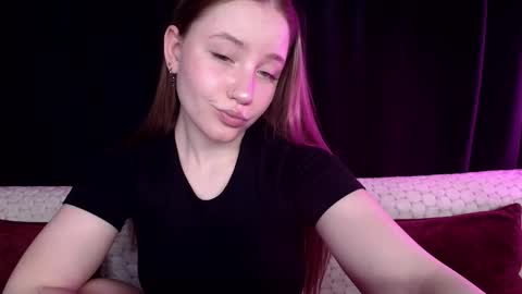 Snapshot of sindiwatsoon chatting on 02.14.25 Sindi online show from 02.14.25