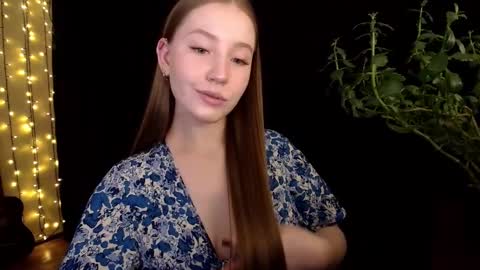 Snapshot of sindiwatsoon chatting on 10.15.25 Sindi online show from 10.15.25