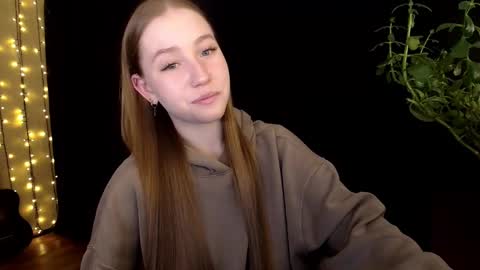 Snapshot of sindiwatsoon chatting on 10.20.25 Sindi online show from 10.20.25